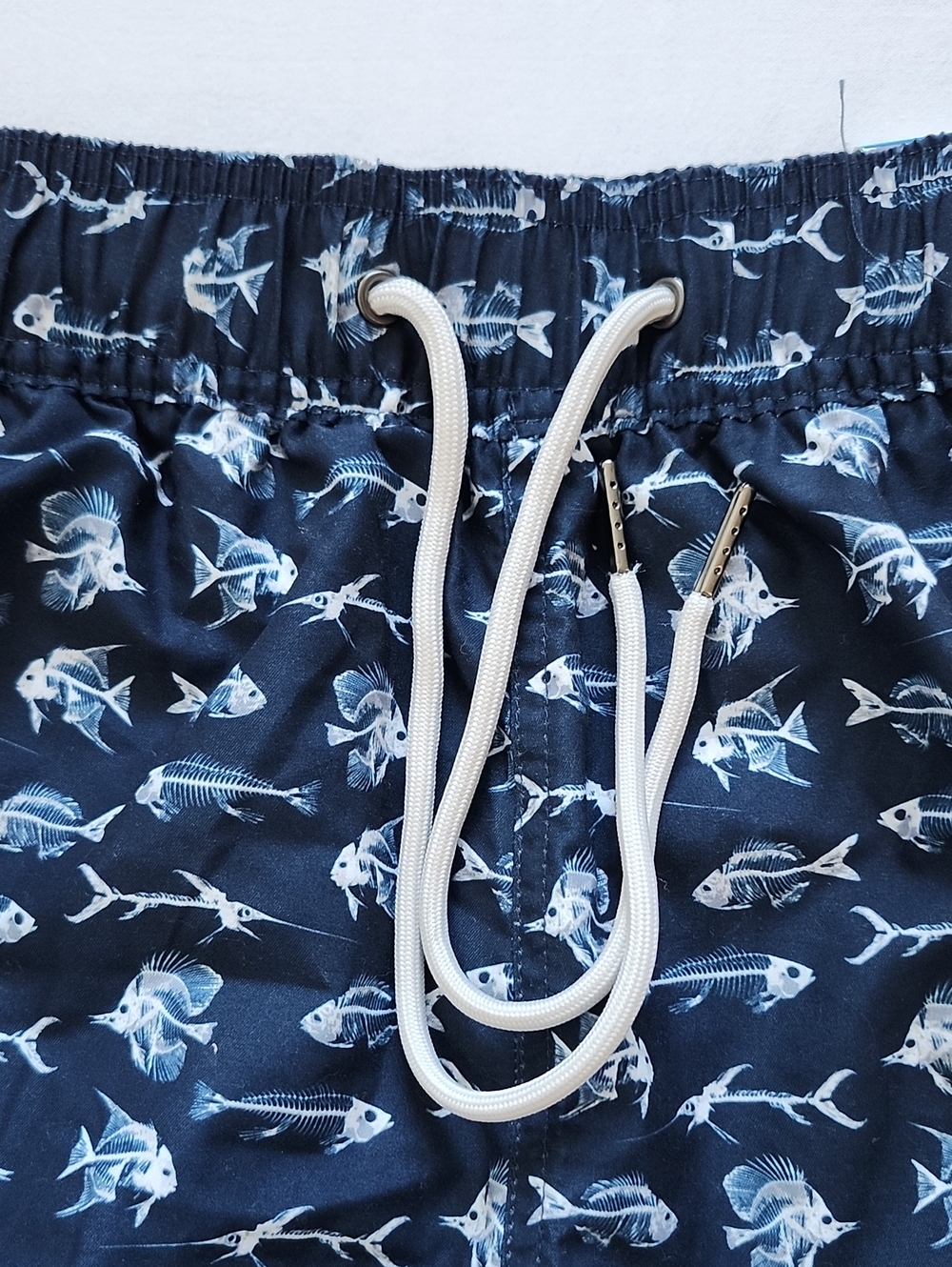 NWT Beach Bros Men's Black Fish Skeletons Print Swim Trunks Size Medium - Picture 3 of 12